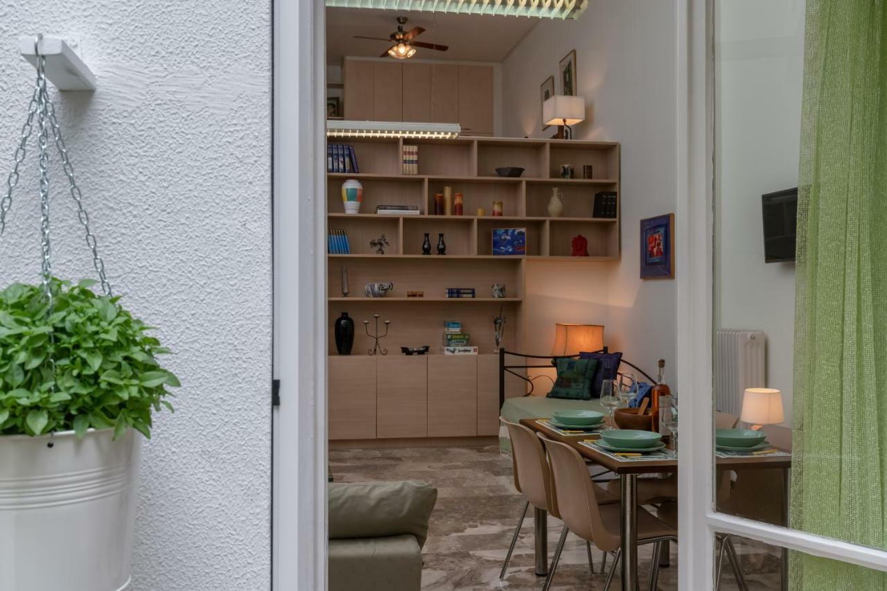 דירות אתונה Acropolis Koukaki Loft Private Garden מראה חיצוני תמונה
