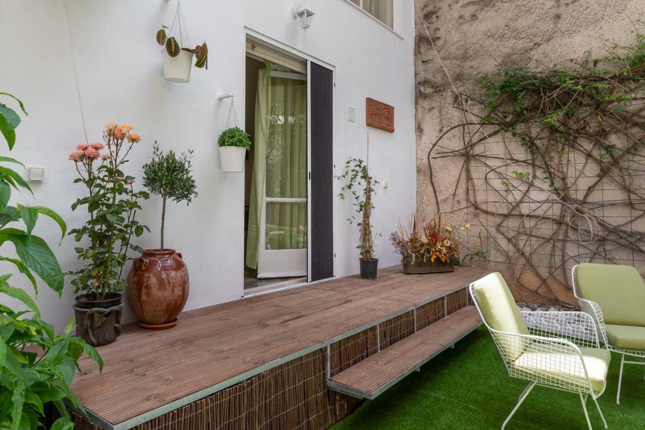 דירות אתונה Acropolis Koukaki Loft Private Garden מראה חיצוני תמונה