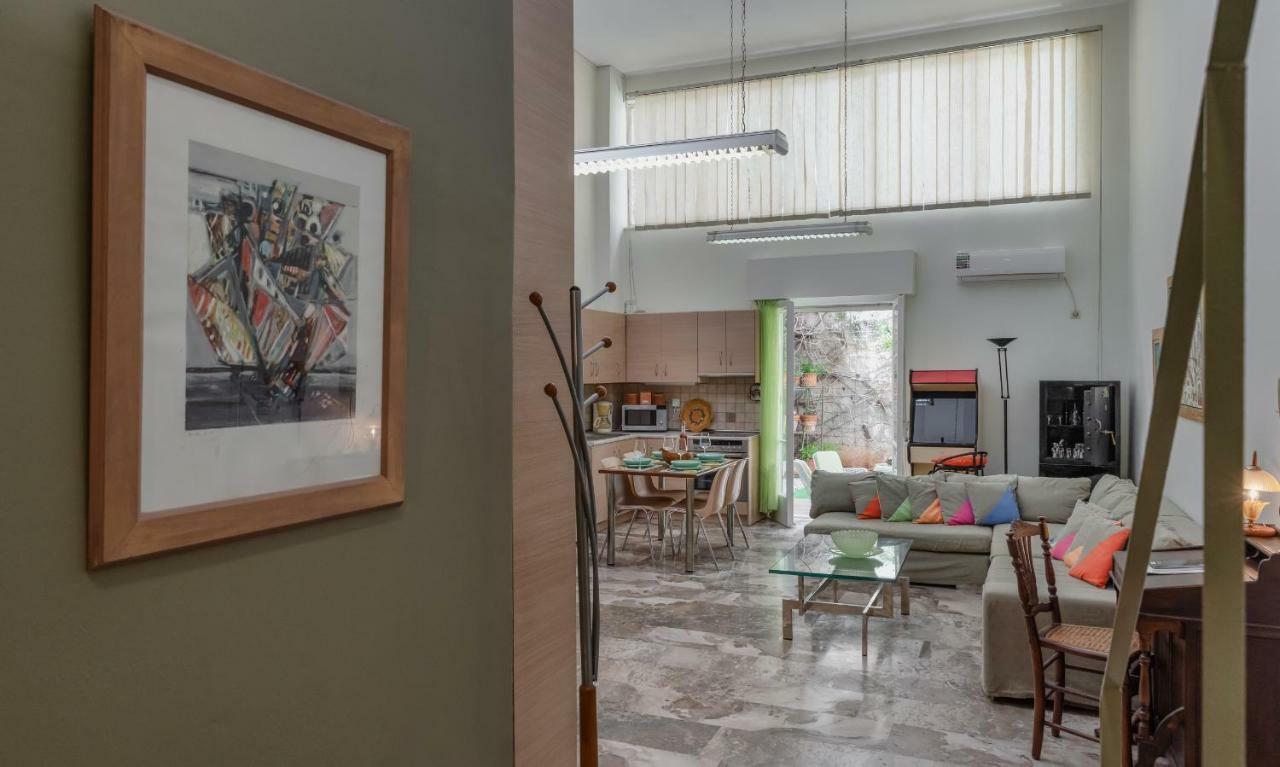 דירות אתונה Acropolis Koukaki Loft Private Garden מראה חיצוני תמונה